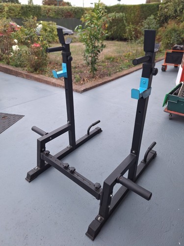 Adjustable squat rack with - squat,